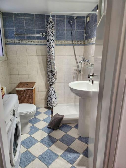 Ilyssos - Boho Stylish Apt- Hilton Area * Athens
